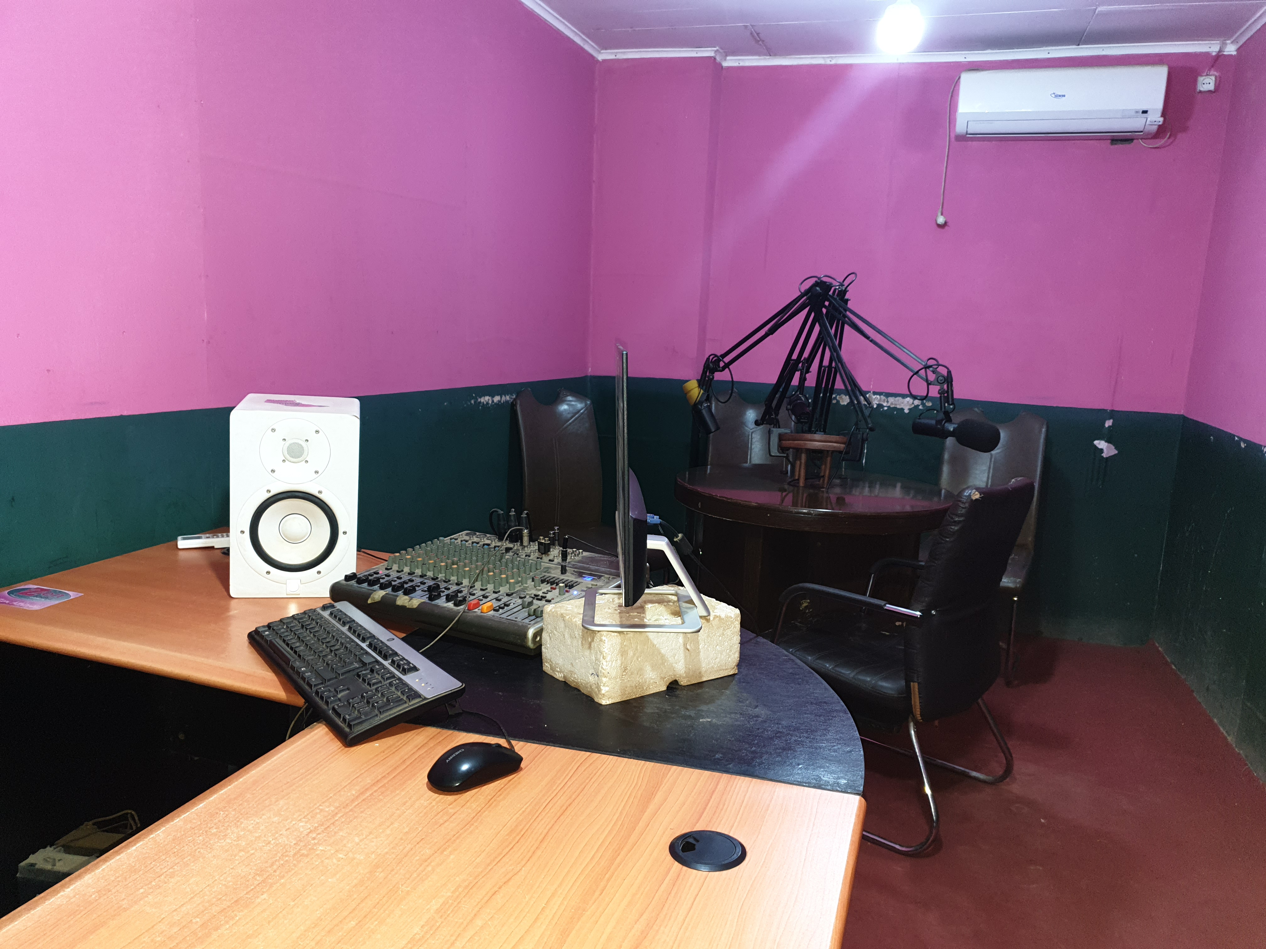 Recording Studio Zen Radio